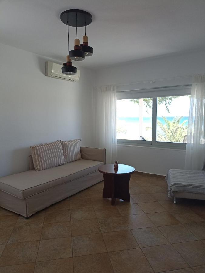 Grandes Apartments Sea Front Palekastro Luaran gambar